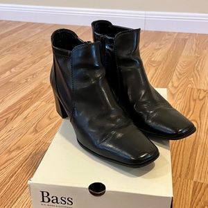 Bass Black Boots